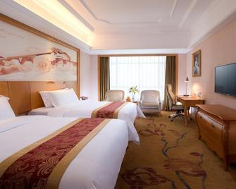 Vienna Hotel Shantou Longhu South Taishan Road - Shantou - Slaapkamer