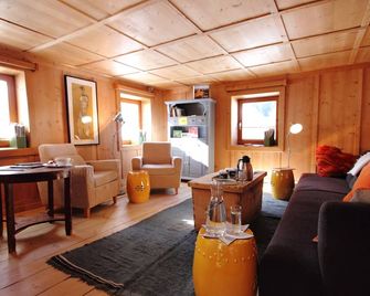 Bio Hotel Stillebach - St. Leonhard im Pitztal - Salon