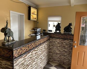 The Palace Inn - Oxnard - Recepción