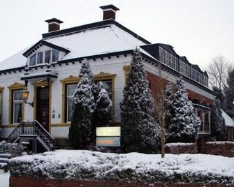 Hostel Herberg de Esborg Scheemda - Scheemda - Gebäude