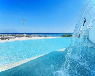 Hotel Tonnara Trabia - Trabia - Pool