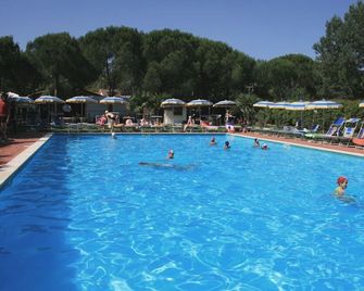 Badiaccia Village Camping - Castiglione del Lago - Pool