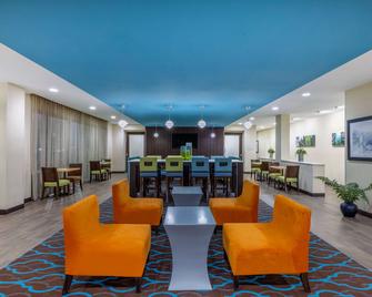 La Quinta Inn & Suites by Wyndham Artesia - Artesia - Lobby
