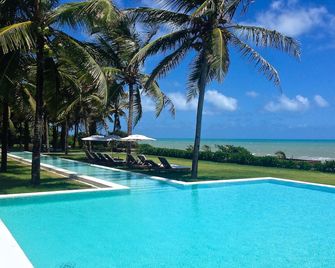 Privacy, Comfort and Nature exorbitant - Baía Formosa - Pool