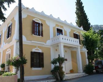 Nymph - Kameiros - Edificio