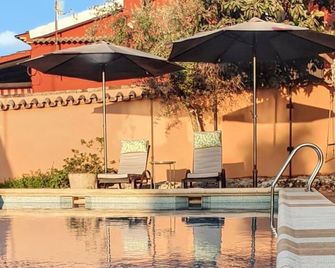 Spacious Villa with Private Pool in Hornachuelos - Hornachuelos - Piscina