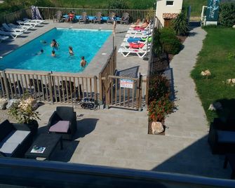 Hotel Bleu Azur - Argelès-sur-Mer - Piscina