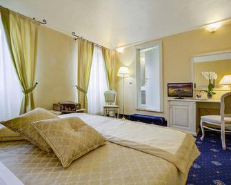 Hotel La Locanda - Volterra - Bedroom