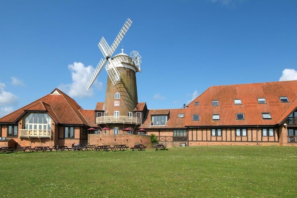 Premier Inn Milton Keynes South
