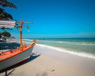 Kiang Haad Beach Hua Hin - הוא הין - חוף