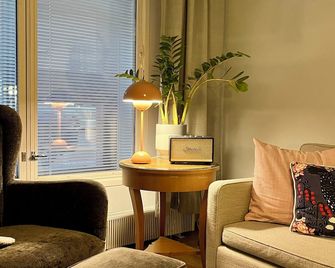 Luotsi 1911 Suites - Helsinki - Sala de estar