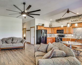 Hunt & Hike! Countryside Escape w/ Patio in Nevada - Nevada