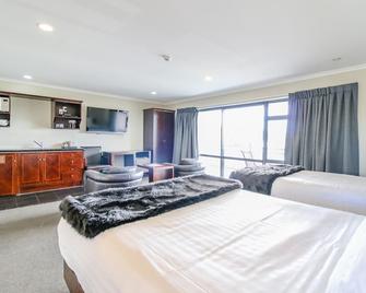 Aotea Motor Lodge - Whanganui - Bedroom