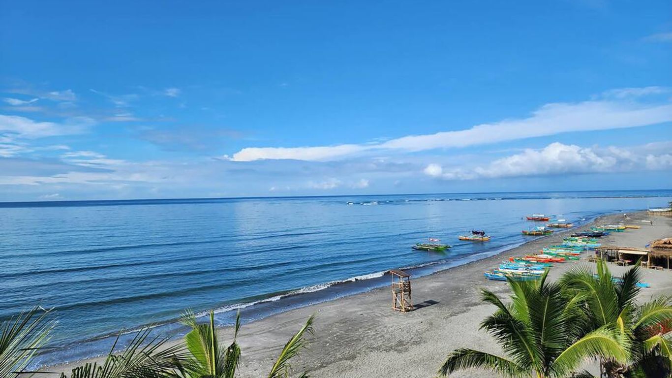 Bakasyunan Resort and Conference Center - Zambales