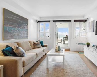Øyjorden Apartment - Bergen - Living room