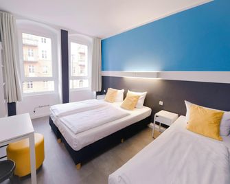 Old Town Hostel - ืืจืืื - ืืืจ ืฉืื ื