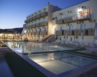 Hotel Athinoula - Kefalos - Pool