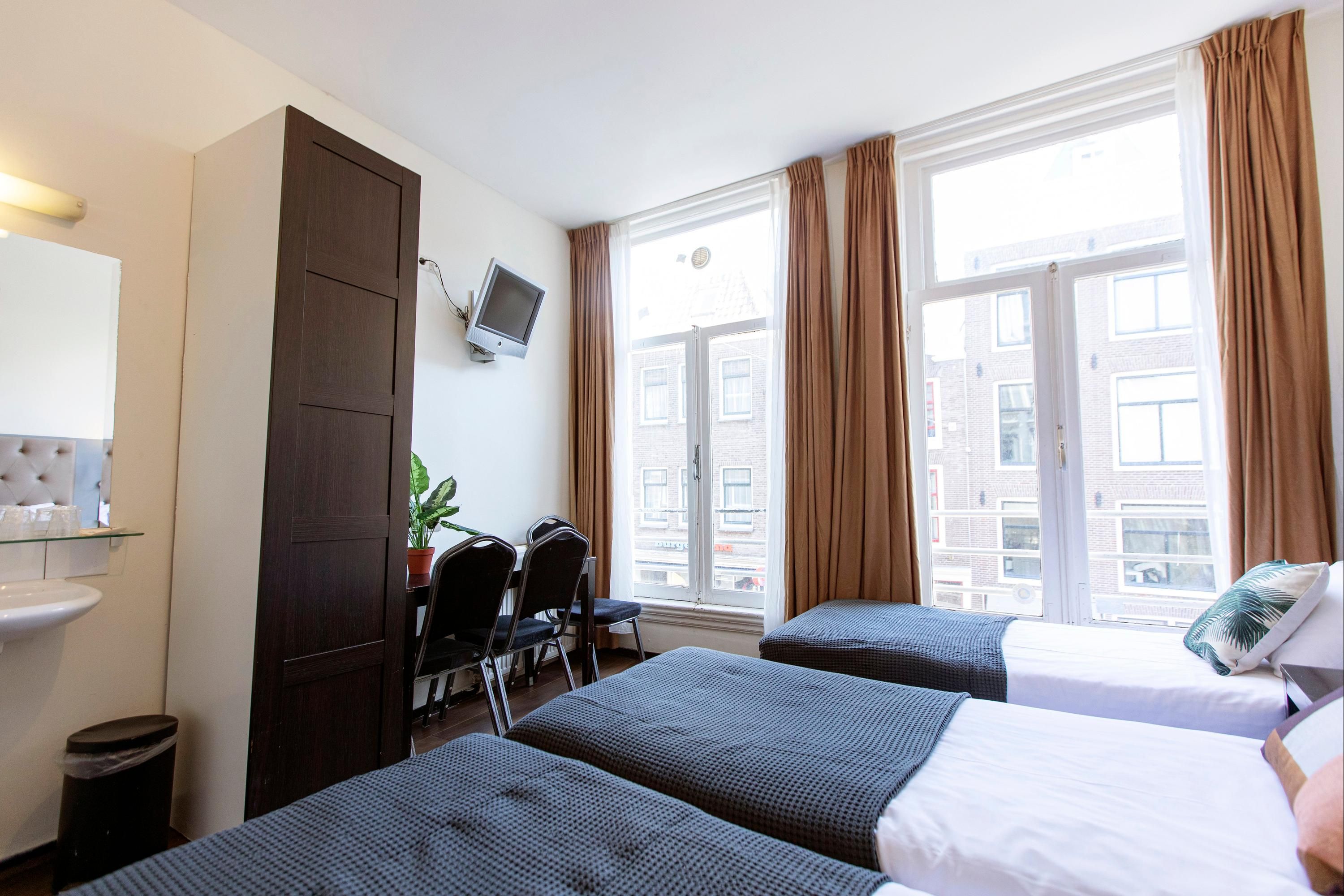 فندق كوينتين آرايف