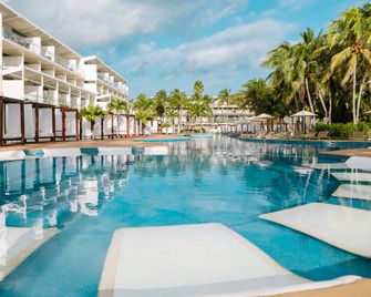 Iberostar Selection Riviera Cancún - Puerto Morelos - Piscina