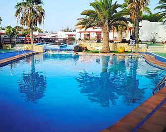 Bungalows Castillo Club Lake - Caleta de Fuste - Pool