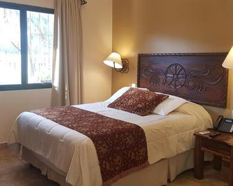 Hotel Hacienda Gualiqueme - Ciudad Choluteca - Bedroom
