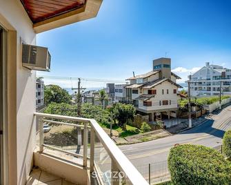 Belos apartamentos em Canasvieiras - VDM - Florianópolis - Balkon