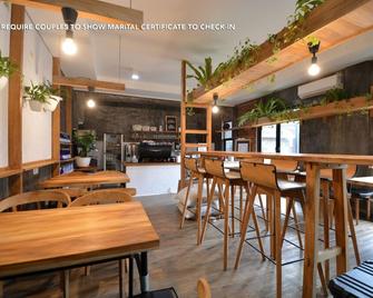 Legacy Residence Pondok Indah Syariah - Yakarta - Restaurante
