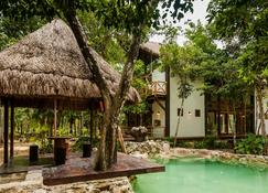 Jungle Chic Villa in Chemuyil - Akumal - Pool