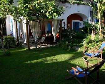 Dimora Coloniale B&B - Ischia - Patio