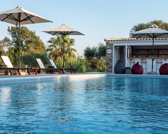 Abeloessa Methonian Hospitality - Foinikounta - Piscina