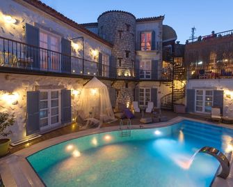 Chigdem Hotel - Alacati - Piscine