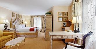 Holiday Inn Express Branford-New Haven - Branford - Bedroom