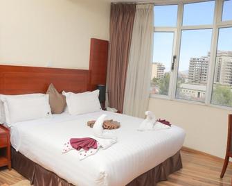Hotel Miracle - Addis Ababa - Bedroom