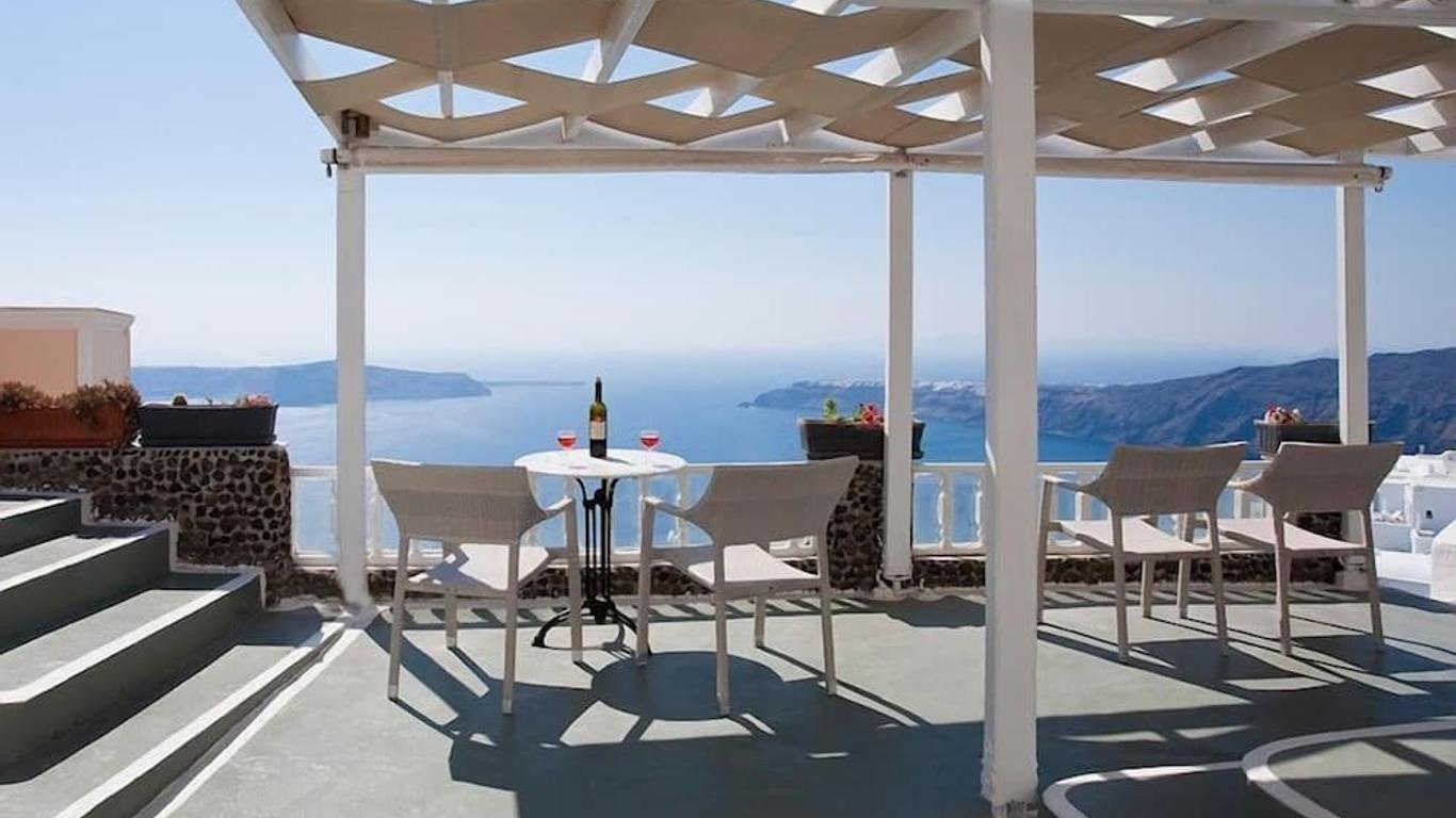 Katerina's Castle - Caldera Cave Hotel