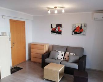 Estudios Solmar Solo Familias Serviplaya - Gandía - Sala de estar