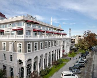 Le Port Apart Hotel - Batum - Edificio