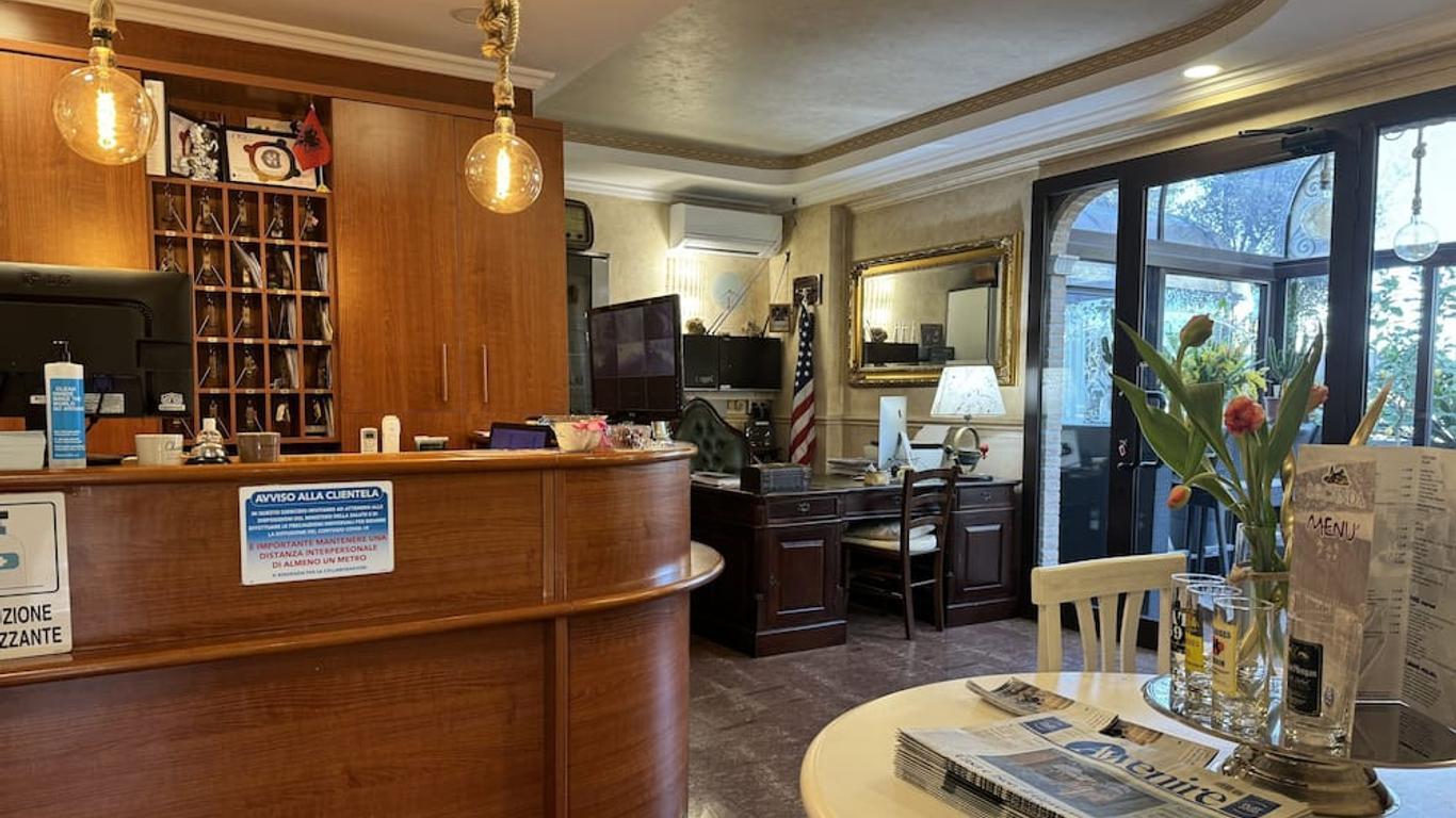 Euro House Inn Airport