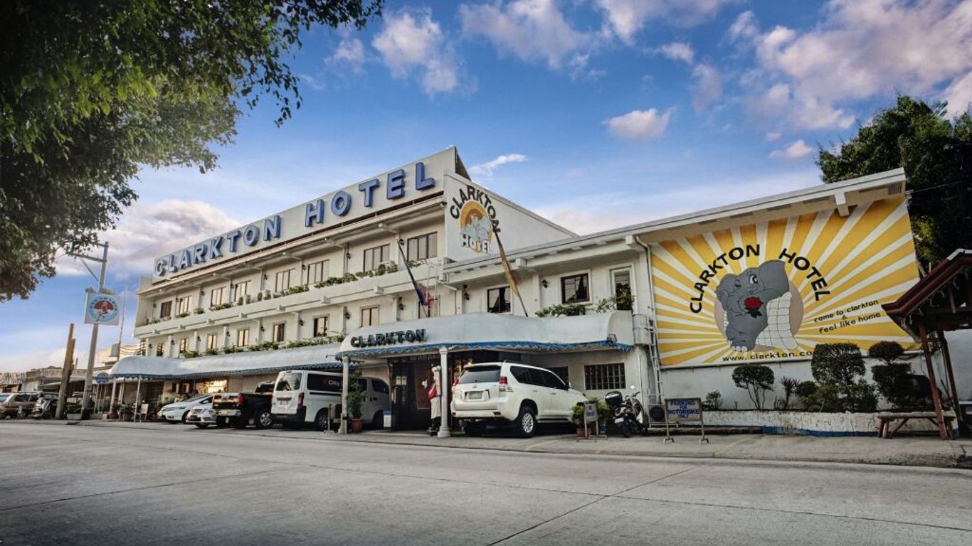 Clarkton Hotel Apartment