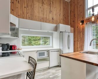 L'amour Des Pins - Nature, Spa, Mountain Views - Saint-Alexis-des-Monts - Cuisine