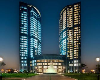 هيلتون برازافيلي ليس تورز جوميلز هوتل آند ريزيدنسيز - برازافيل - مبنى