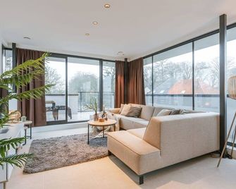 Huswell - Apartment with two large terraces - Zedelgem - Pokój dzienny