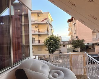 Romance Apartments - Saranda - Balkong