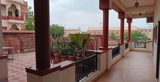 Hotel Desert Winds - Bikaner - Balcony