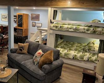 Unique Cozy private 1-bedroom apartment in charming Temple - Temple - Sala de estar
