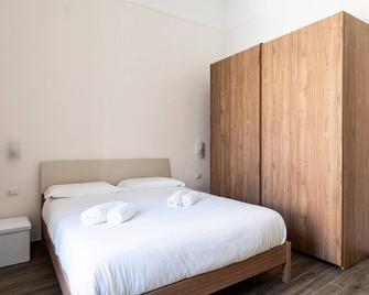 Passerotti Suite - Vicino al Porto - Bisceglie - Camera da letto