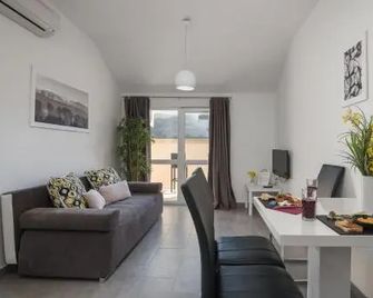 Sky Apartments & Rooms - Ragusa Vecchia