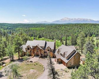 Off Grid Luxury Experience - Green Mountain Falls - Edificio