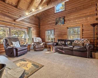Log House- 4 bedroom, 2.5 Baths - Lead - Living room