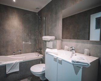 Hotel Le Midi - Verviers - Baño