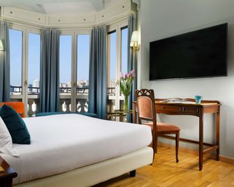 Hotel Continental Genova - Genua - Sovrum